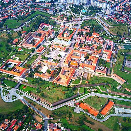 The View1 Lägenhet Alba Iulia Exteriör bild
